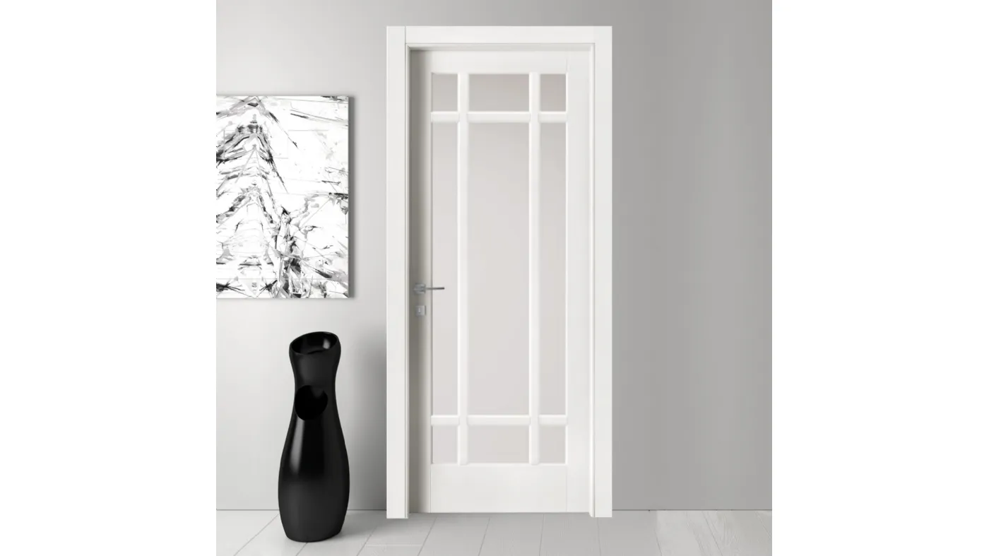 Door with glass lacquered wooden swing